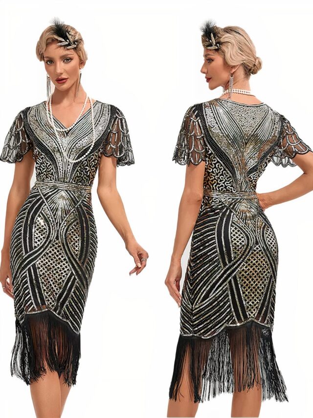 Photo montrant une femme de face et trois quart dos portant une robe style années 20 noire à motifs paillettes et franges, et un ornement plume sur la tête, le tout sur fond blanc