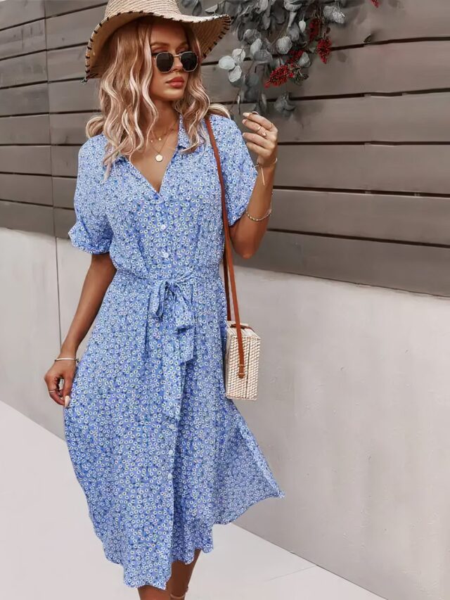 Robe fleurie mi-longue boutonnée
