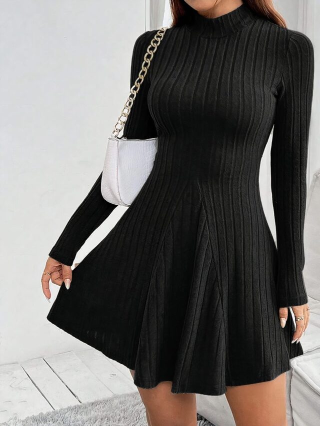 Robe pull à manches longues et col rond